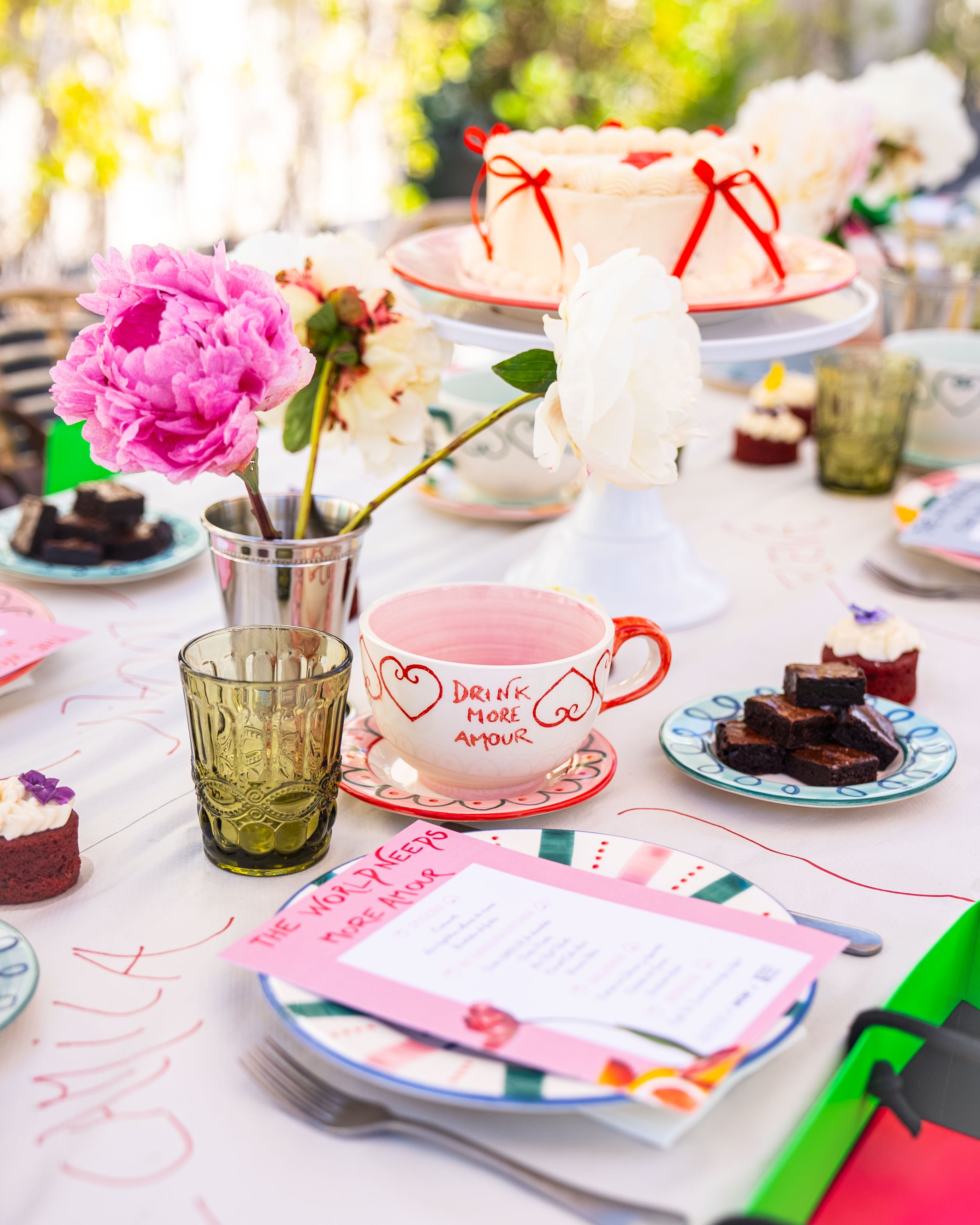 Hand painted mug - red - ACTOS