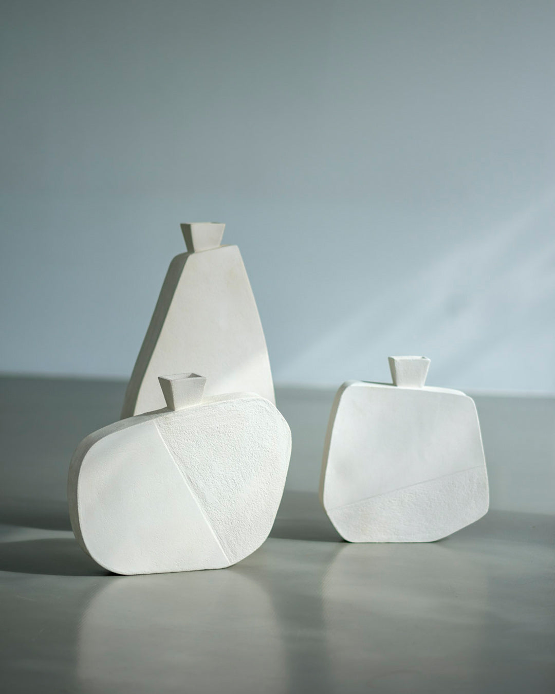 Ceramic vase minimal Shibumi Akemi Lab
