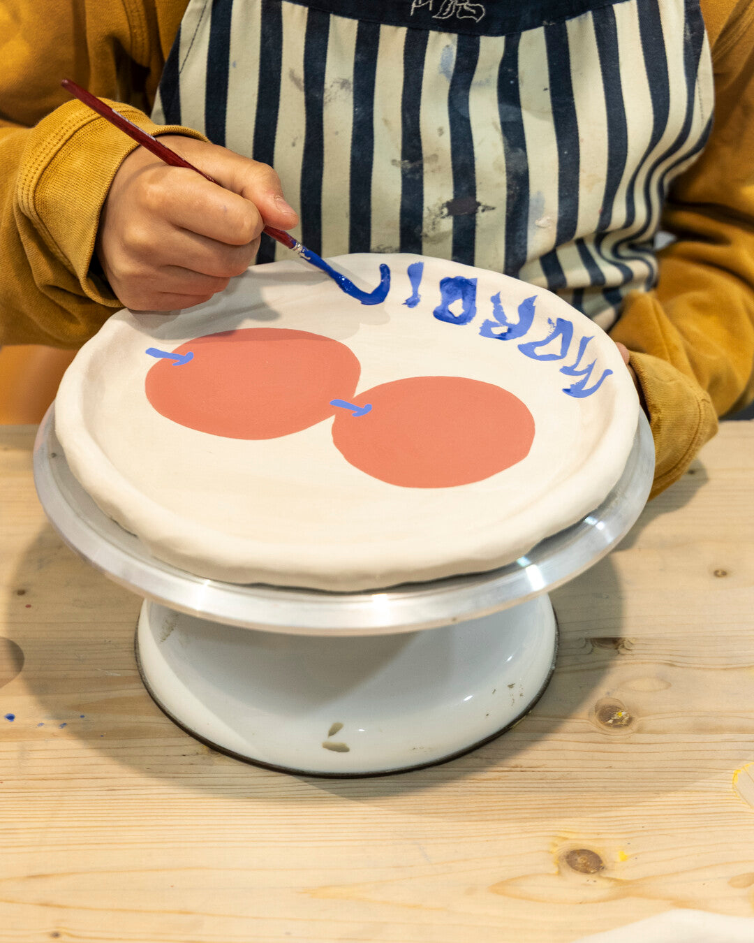 "Mordimi" plate