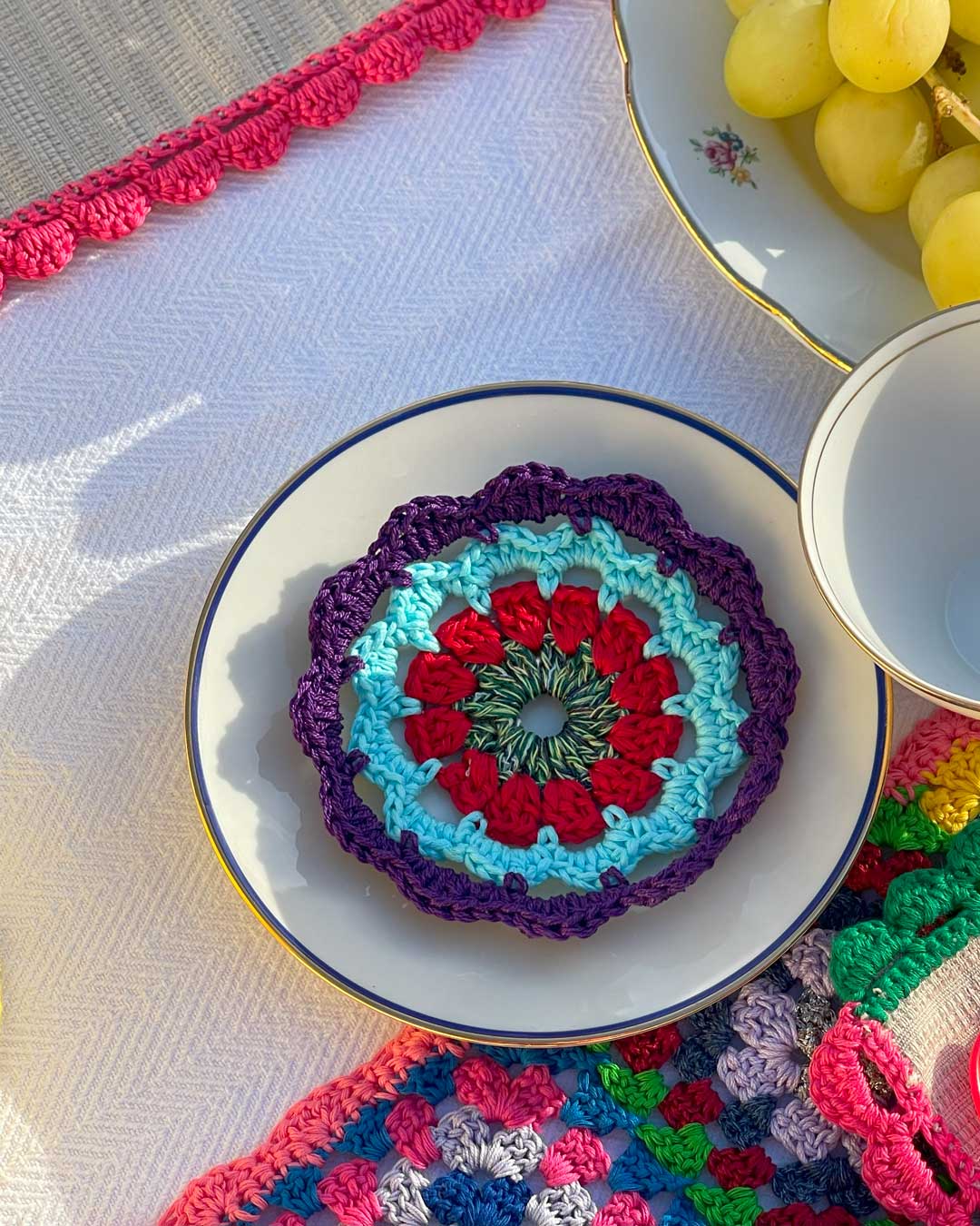 Handmade crochet coaster - Almace