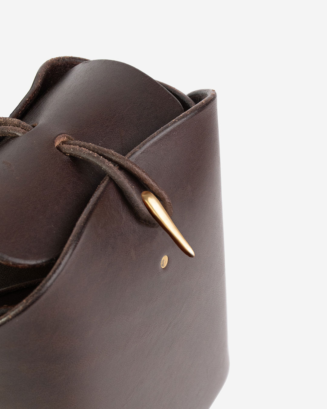 Small Cloche Brass vegetable tanned leather Anthenay