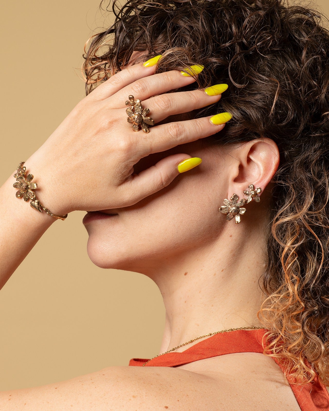 Flora Bellis sculpture earrings