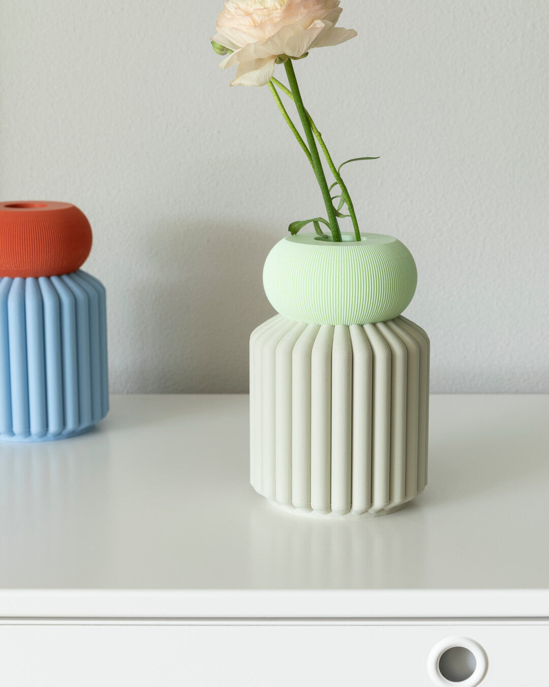 FRESIA - 3D printed matte vase