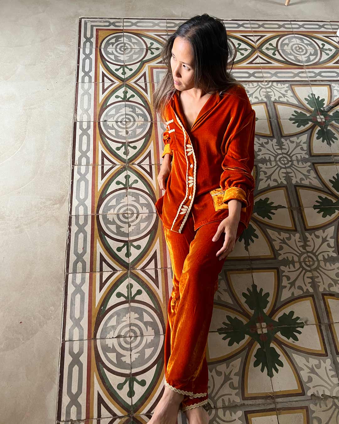 Embroidered Luxury Pyjamas Set - Arancia Velvet