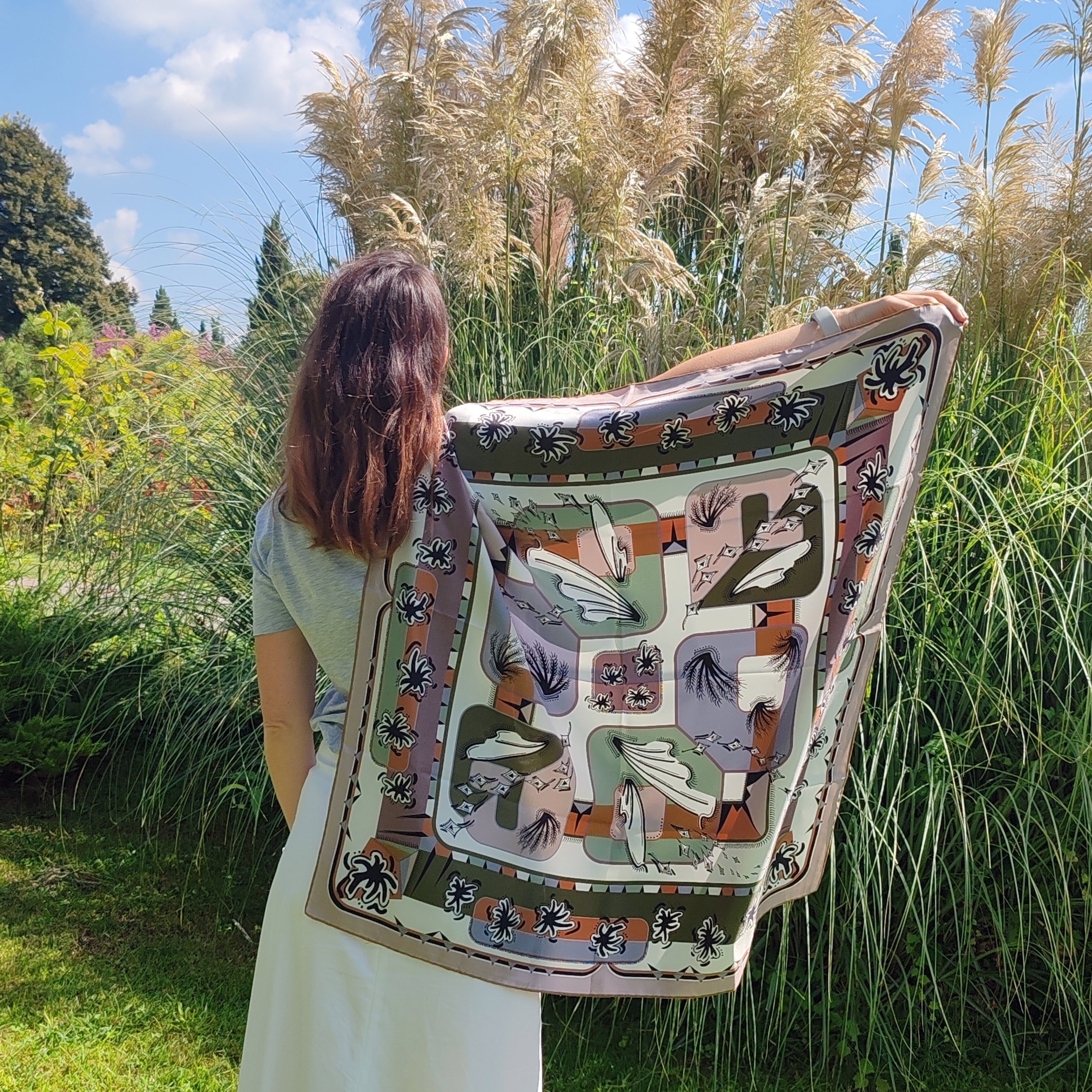 Foulard carré in silk - L'ebbrezza del volo - avorio e terra