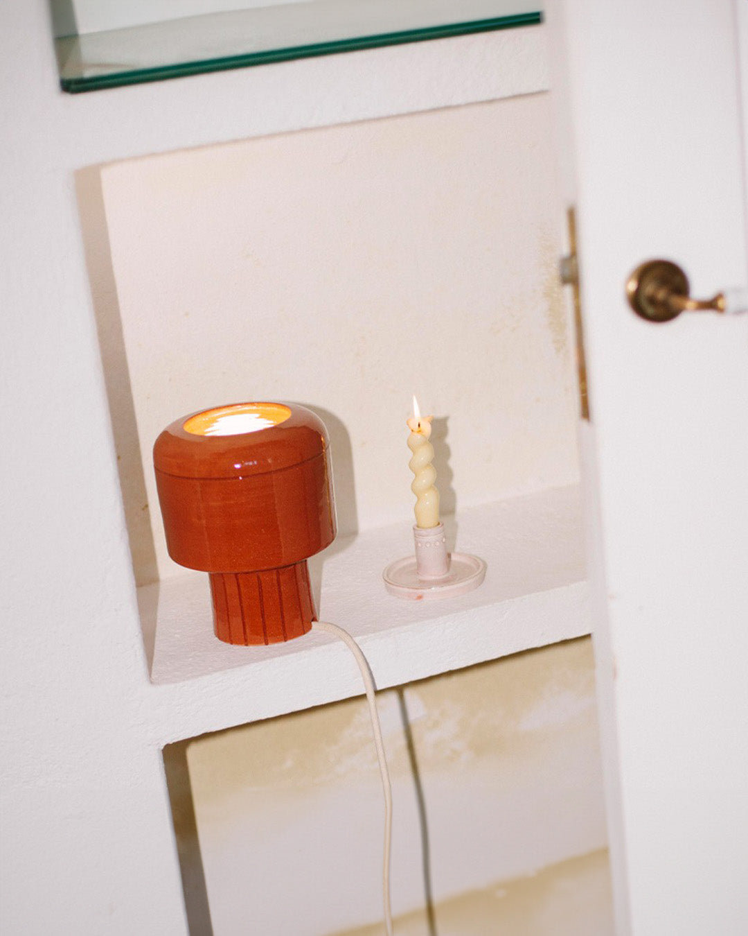 Lampada da tavolo in ceramica Dalia
