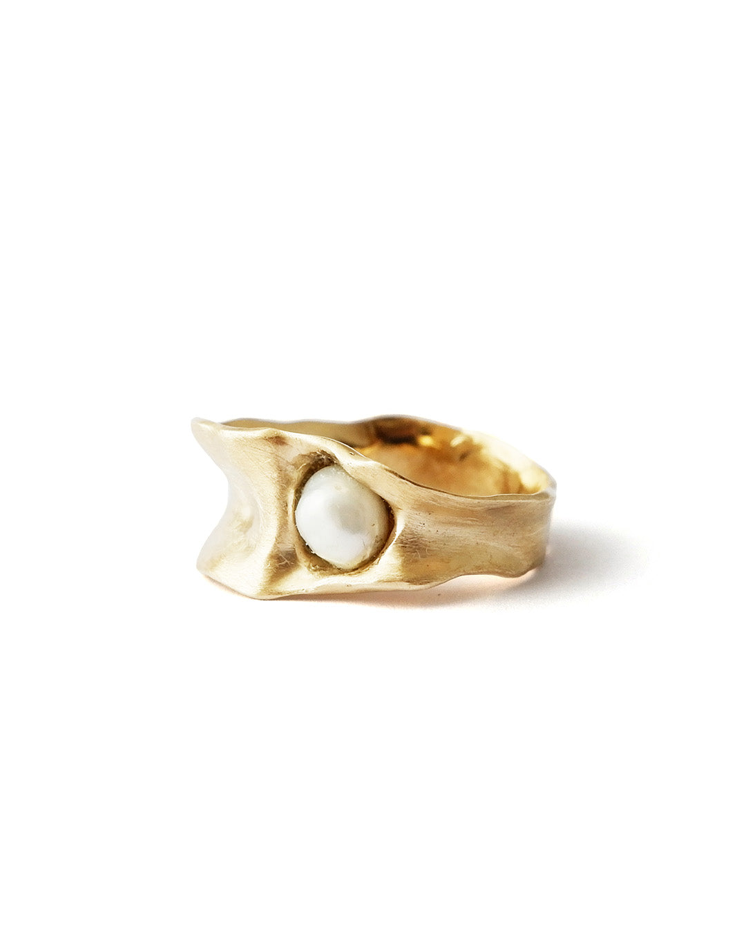 Flying rivers Bronze and Pearl Ring