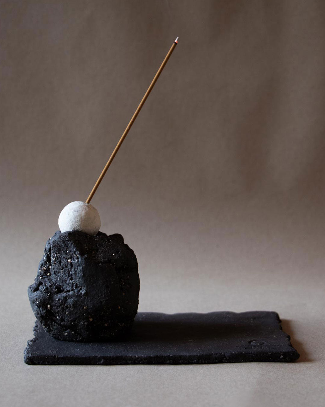 Nomad Luna - Rising moon incense burner ceramics Claire Lune