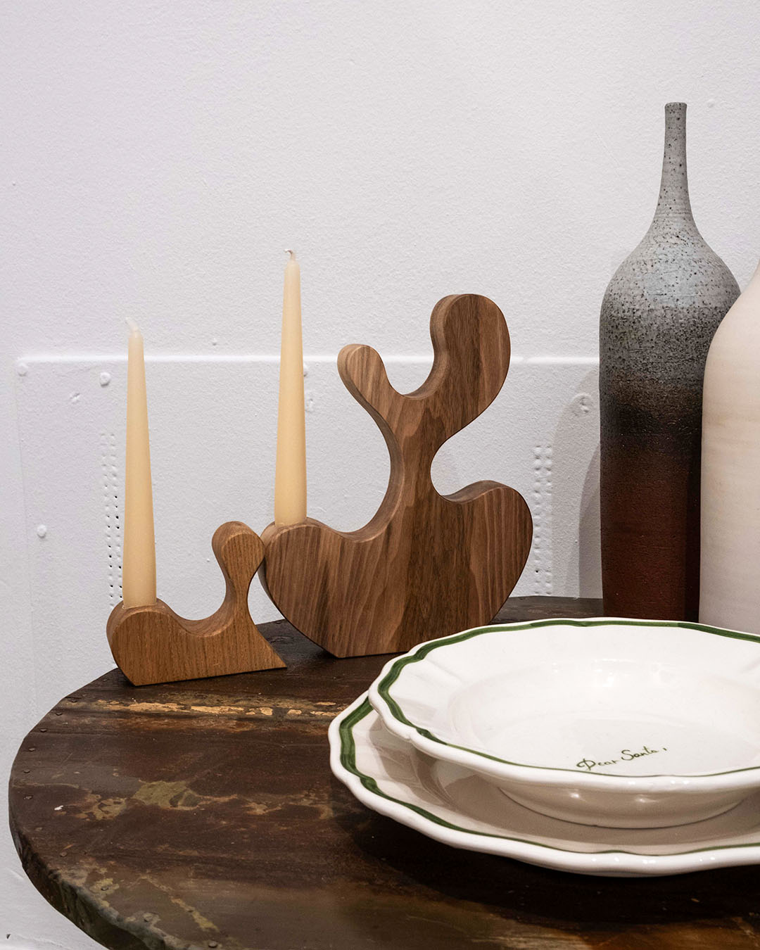 Solo candleholder