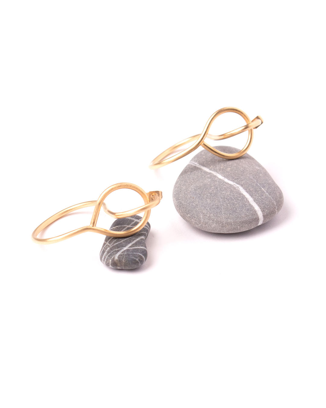 Coulas earrings