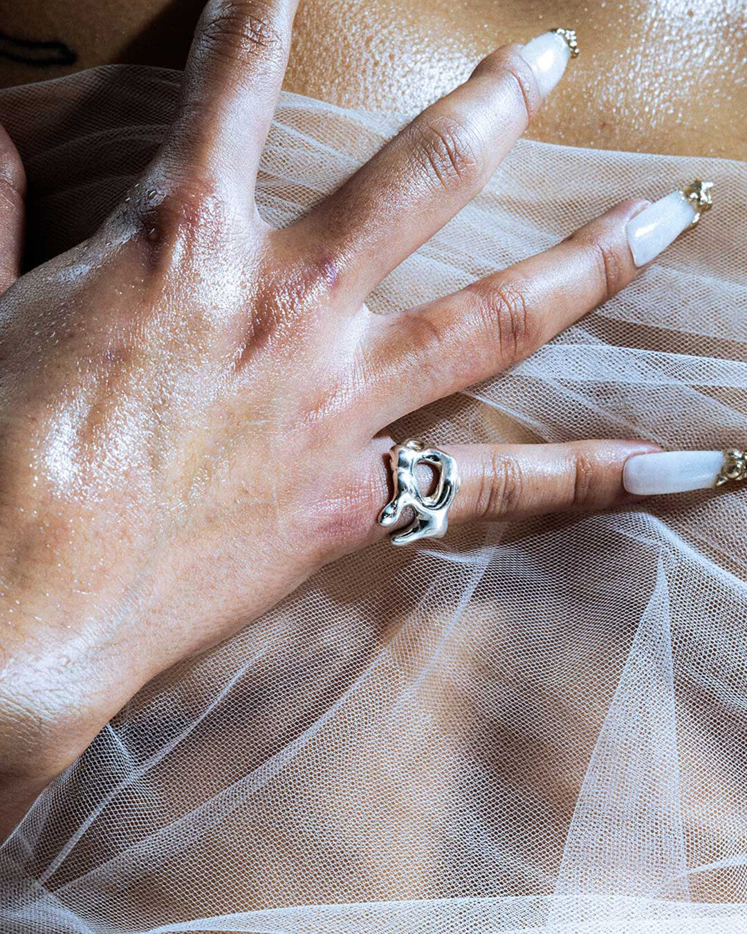 Curved Couple Ring
