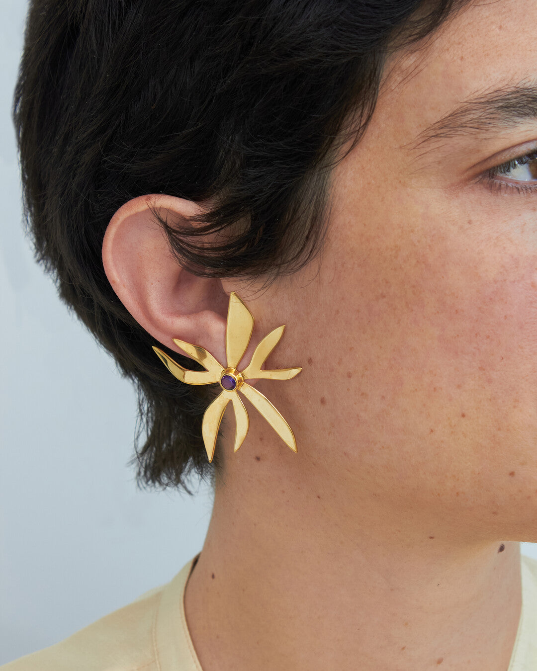 Handmade earrings with stone