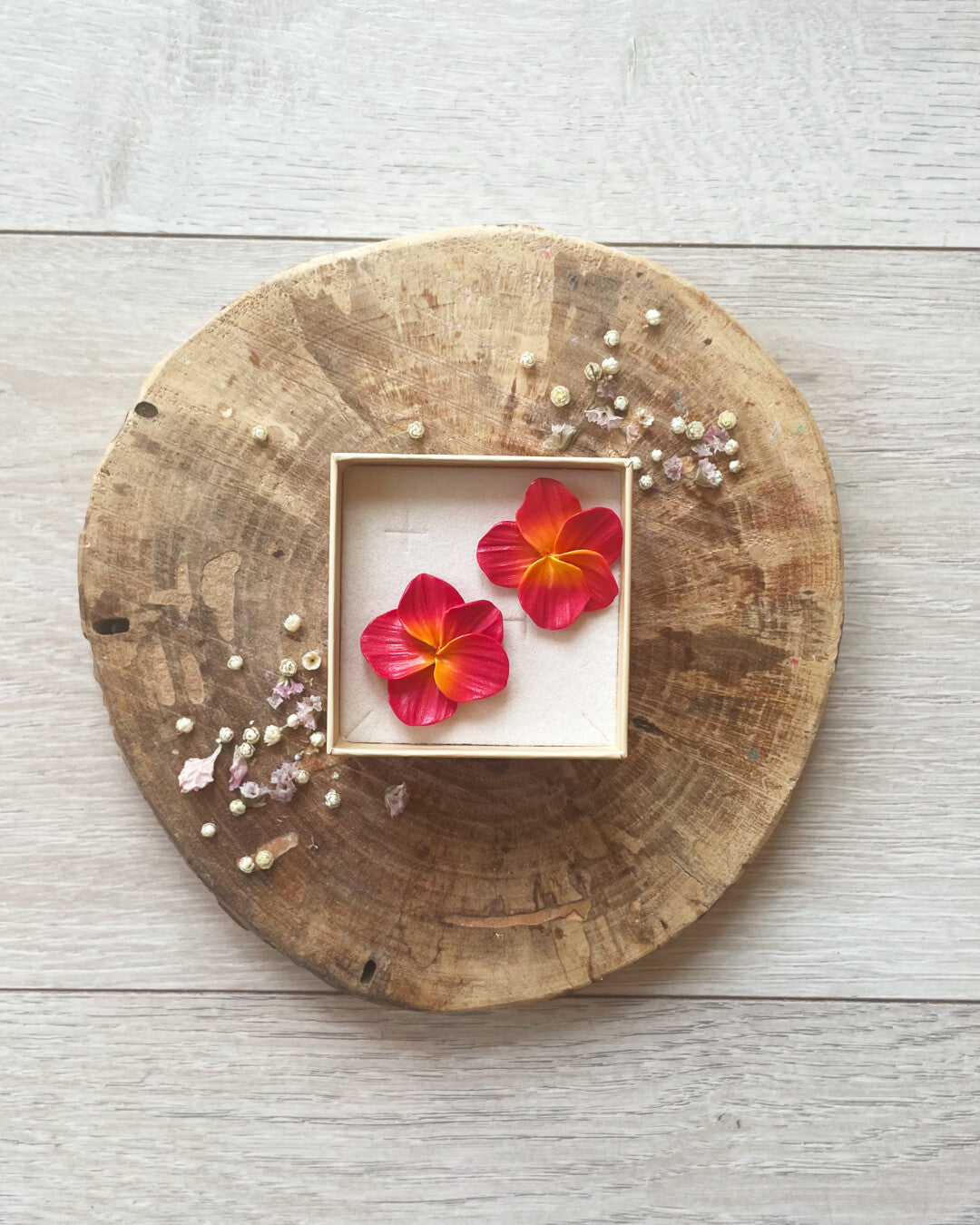 Boucles d'oreilles Frangipane