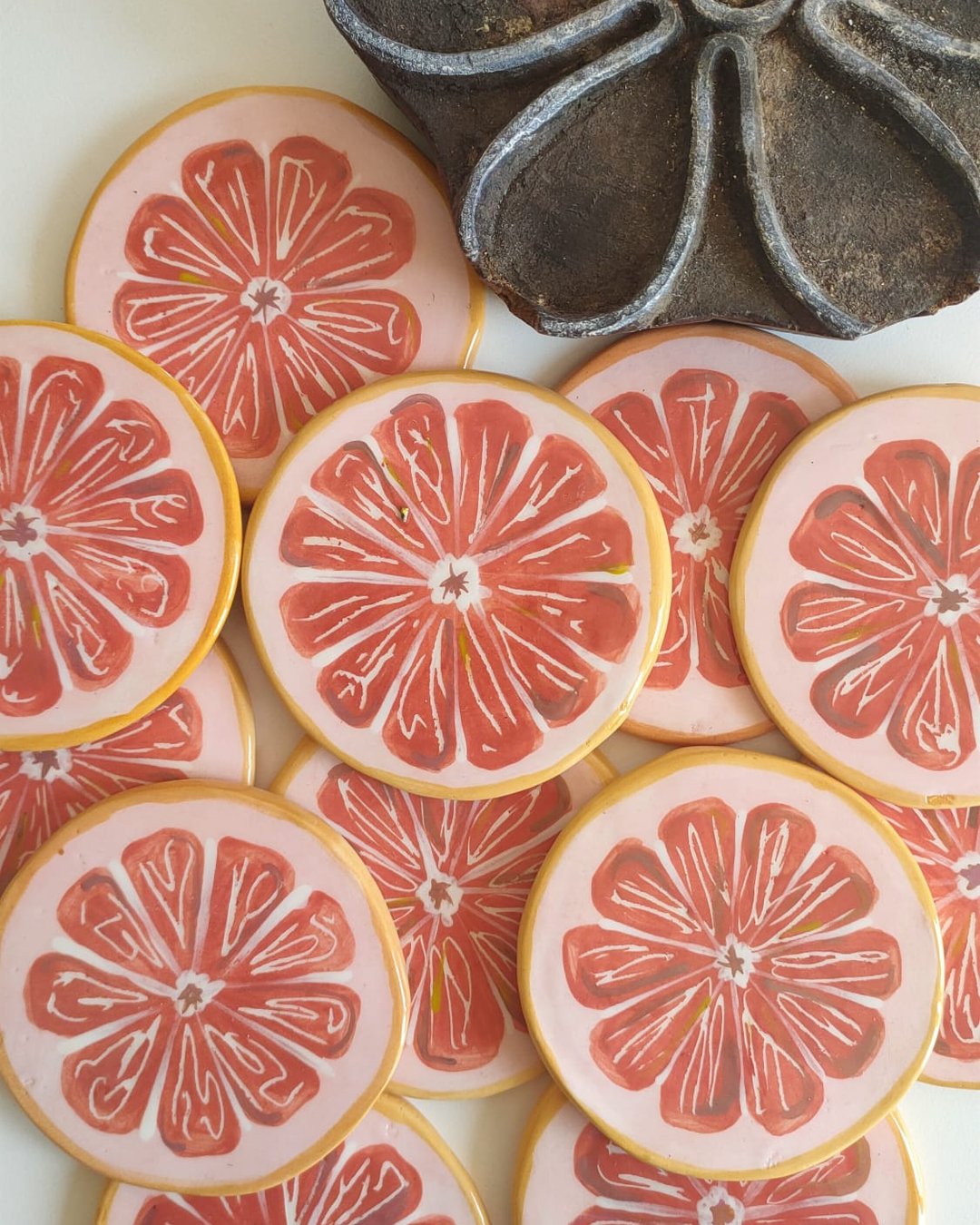 Handmade ceramic fruit coasters - Federica Massimi