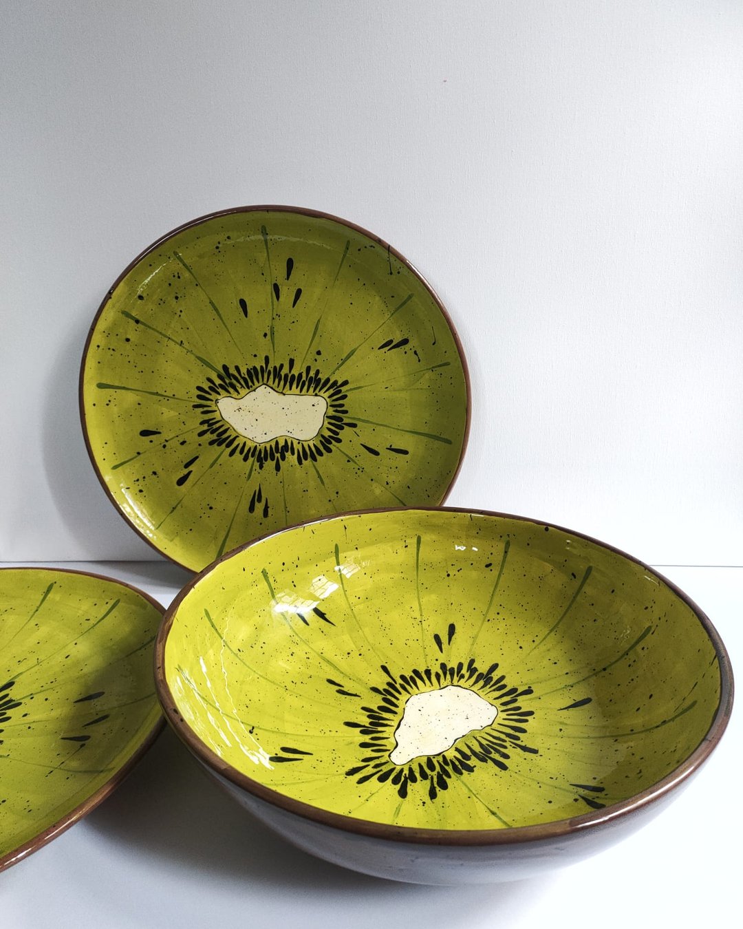 Handmade ceramic kiwi fruit bowl - Federica Massimi