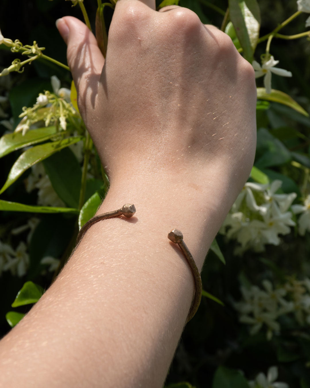 Adjustable Ball Bracelet Flor Rubaja