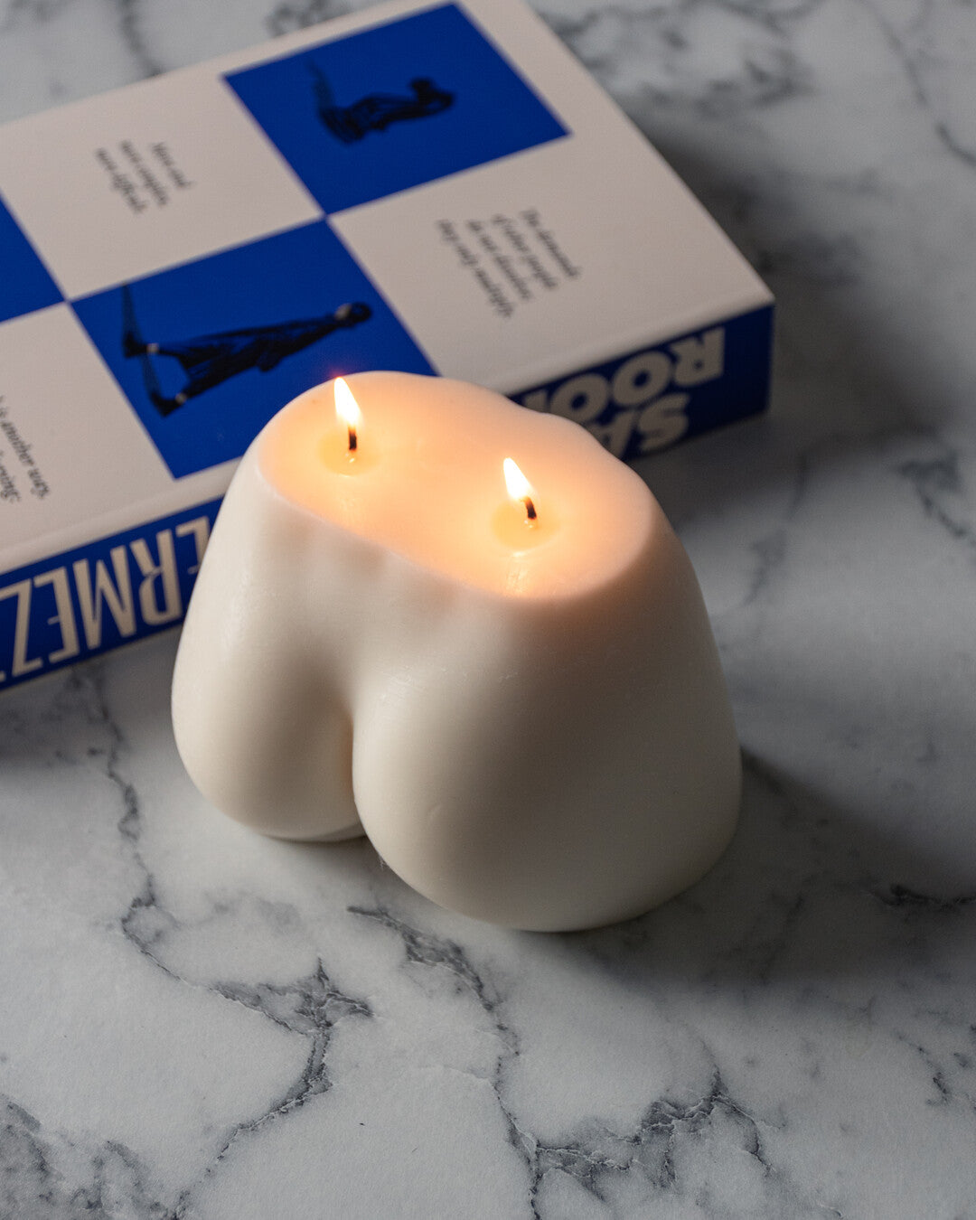Booty Sculpture candle