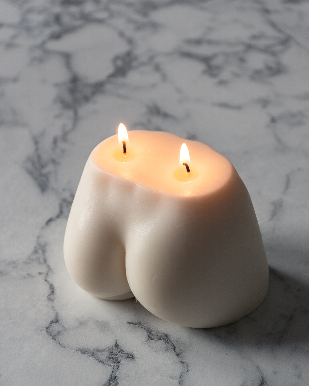 Booty Sculpture candle