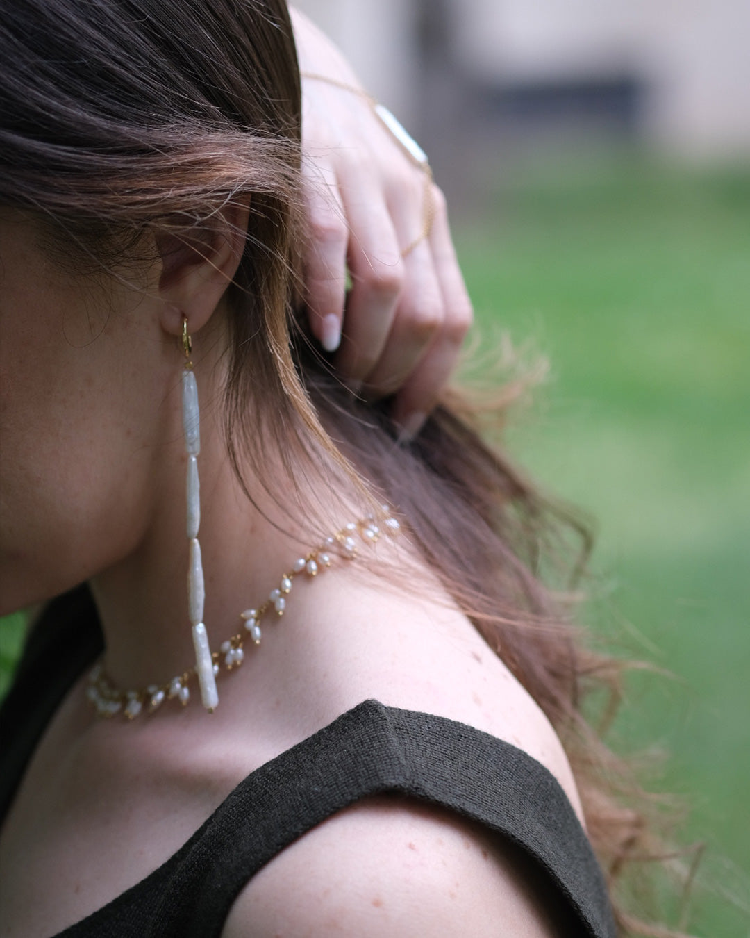 Pistillo Dangling Earrings