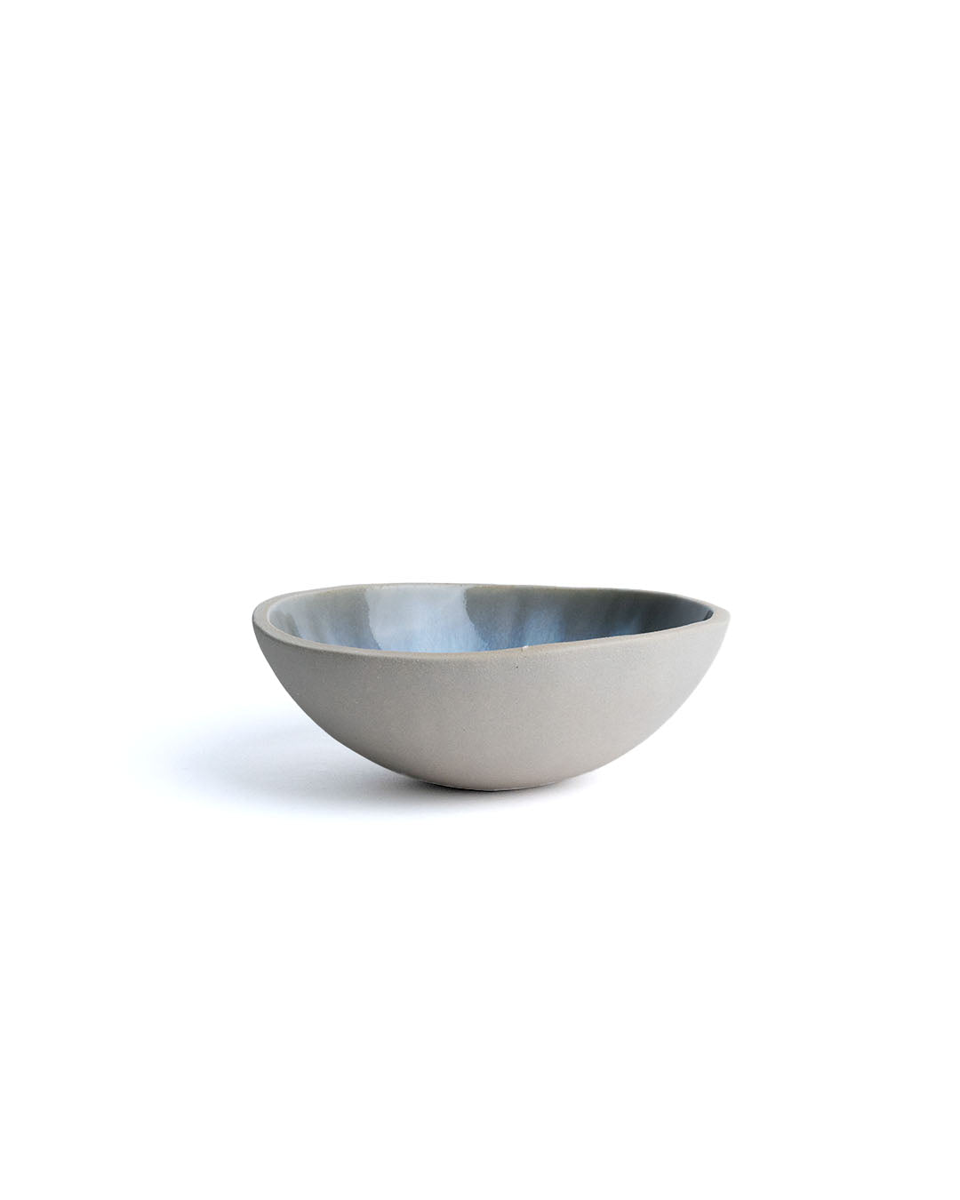 Iridescent Round Irregular Bowl - Goki Ceramique