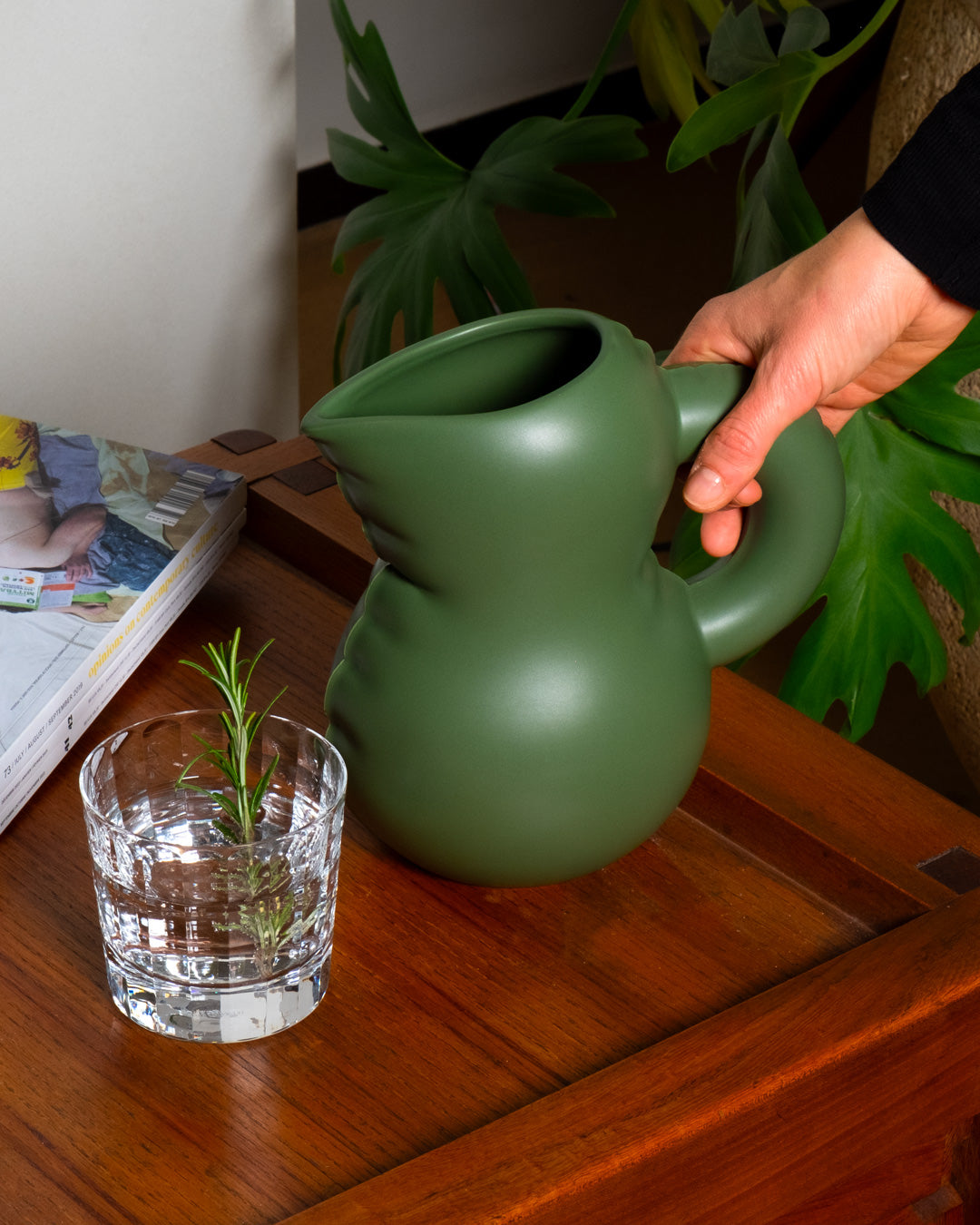 Emily Jug matte
