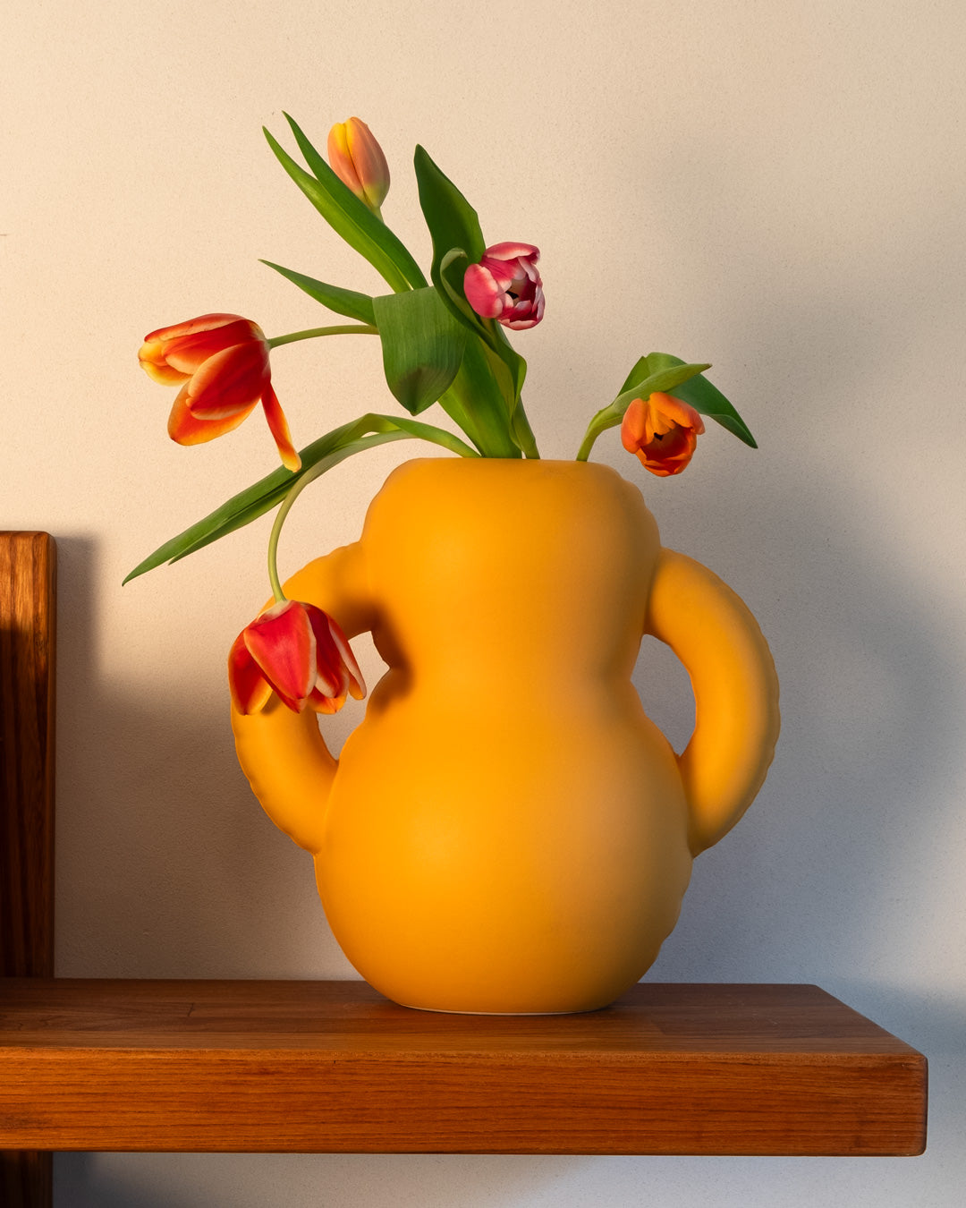 Handamde ceramic vase - Home Studyo