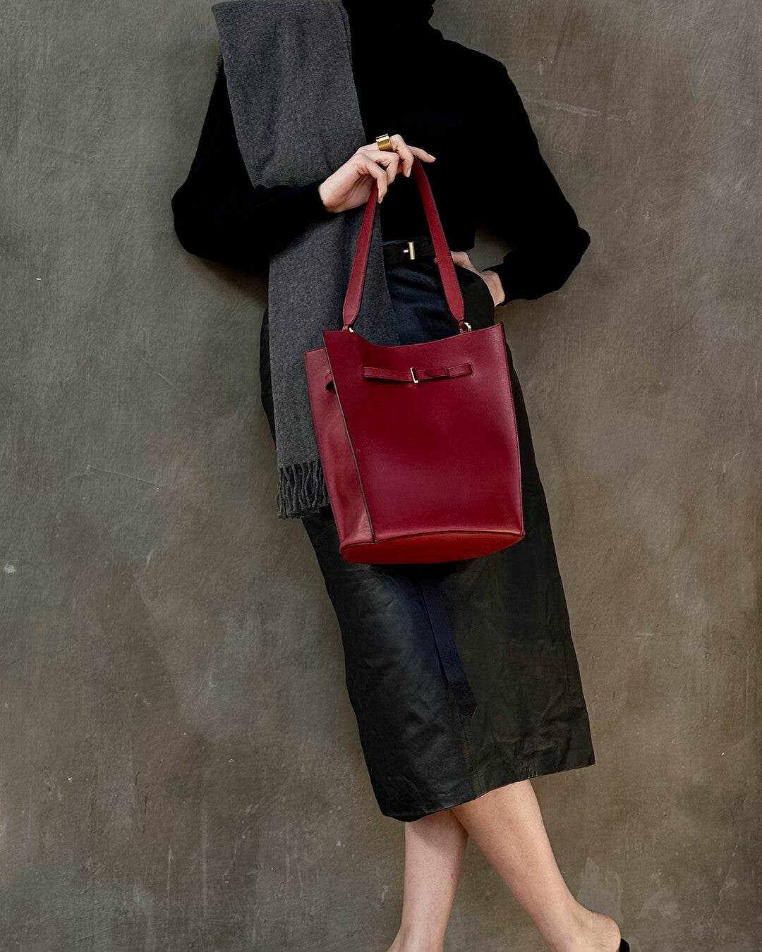 Loora Large Hobo Bag