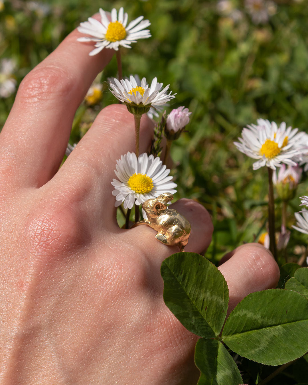 Arturo Rabbit Ring