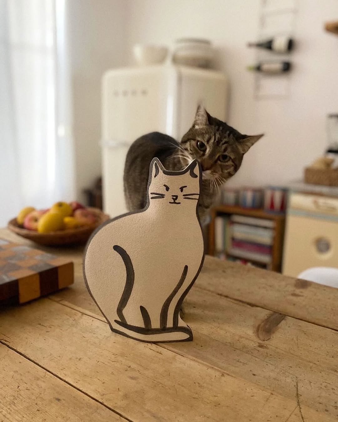 'Cat Vase' Ceramic Illustrated Vase