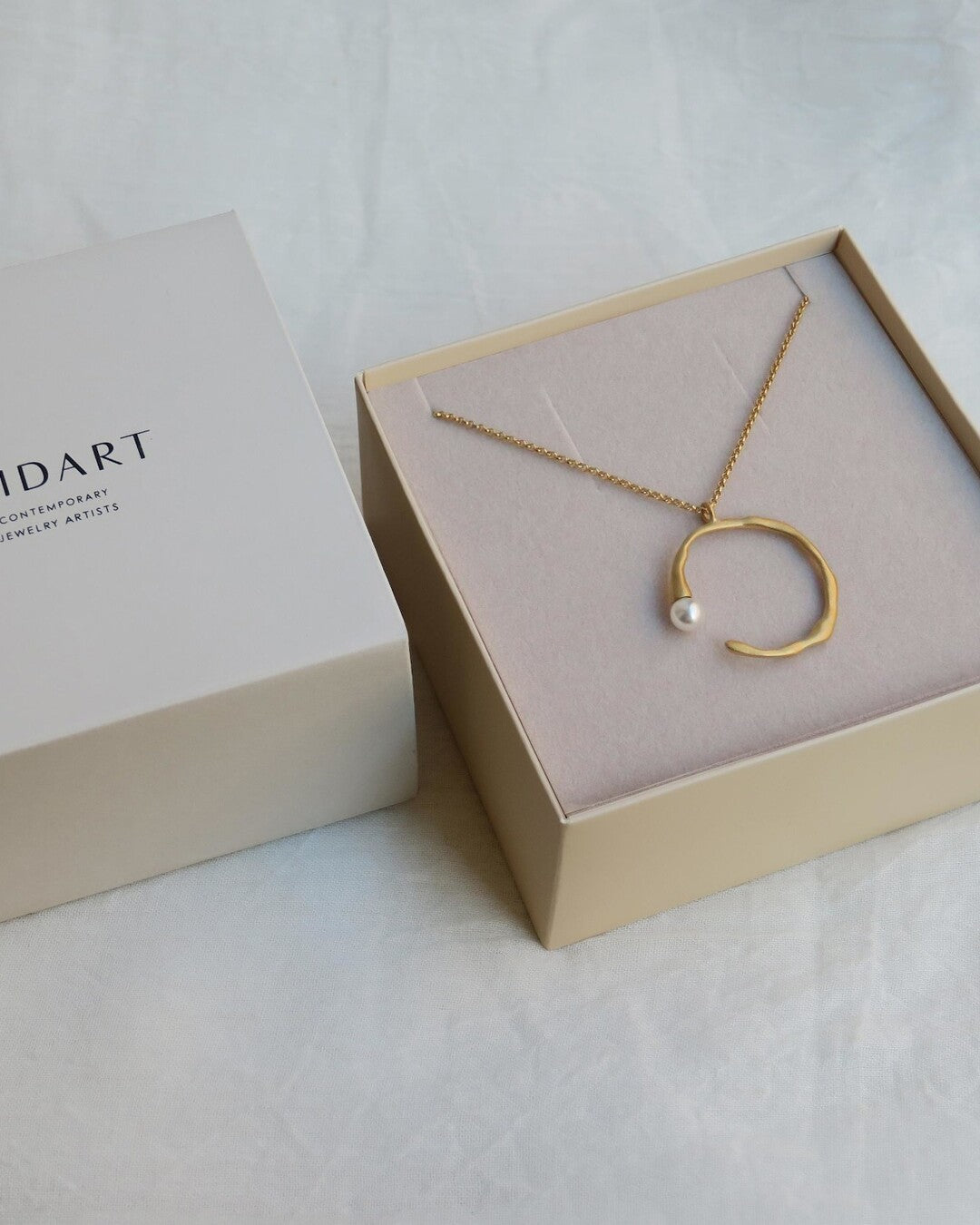 Handmade golden necklace with murano glass pearl - Joidart