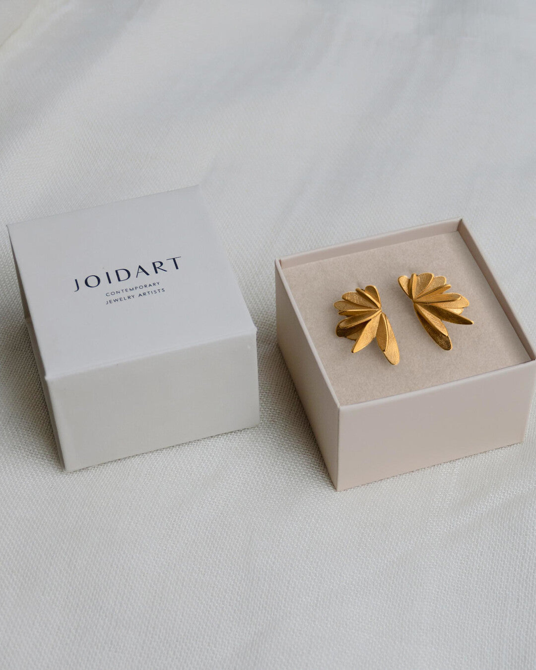 Large Vol Earrings