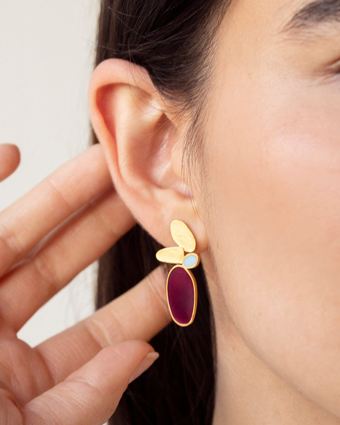 Large golden earrings Thalus