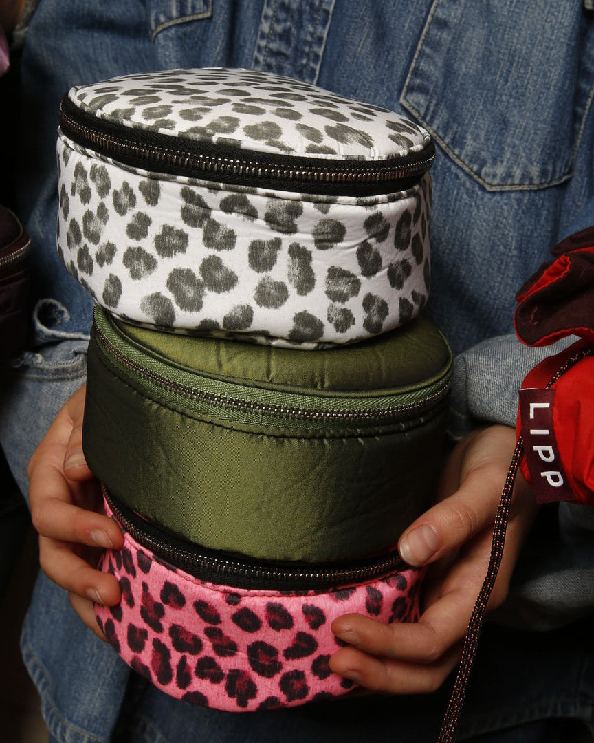 Round Zip Jewelry Bag - Leopard/Olive