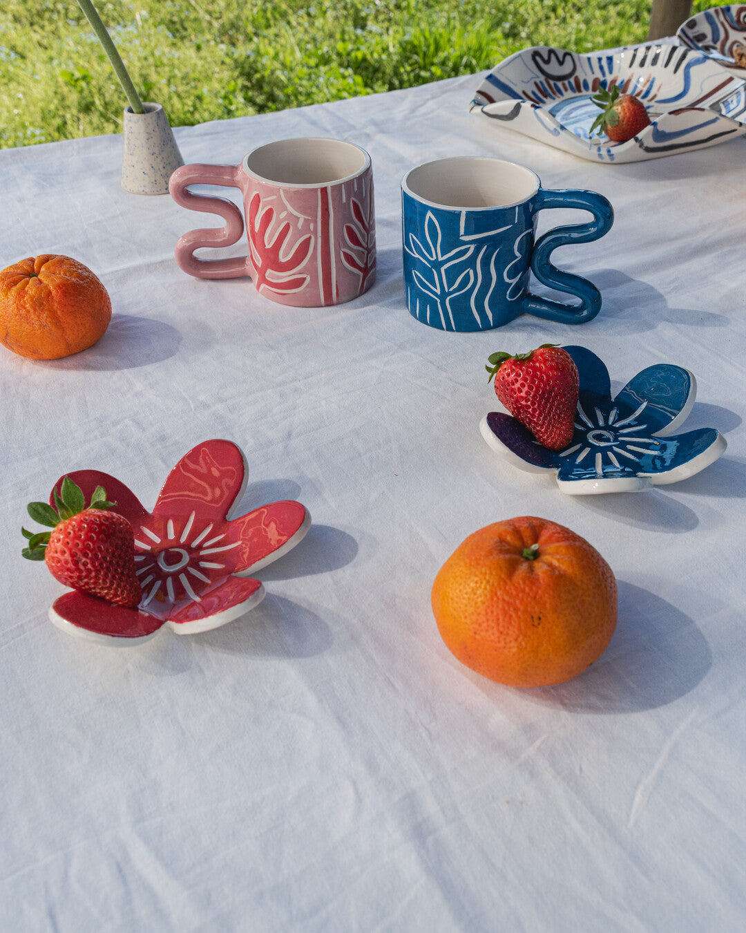 Serum tea cup with plate