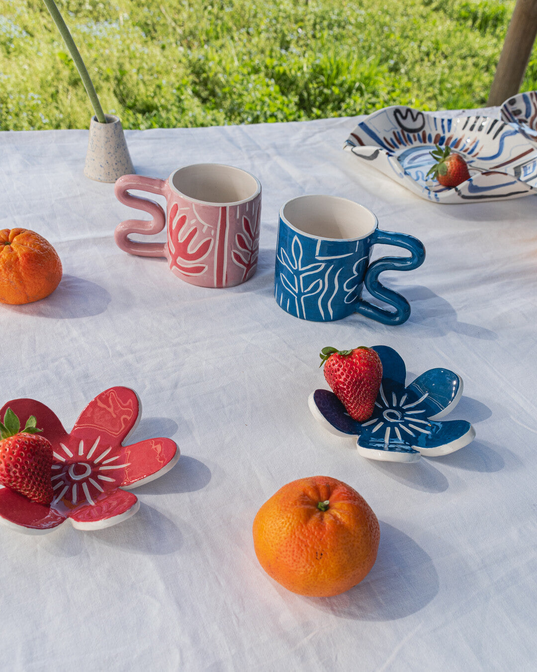 Serum tea cup with plate