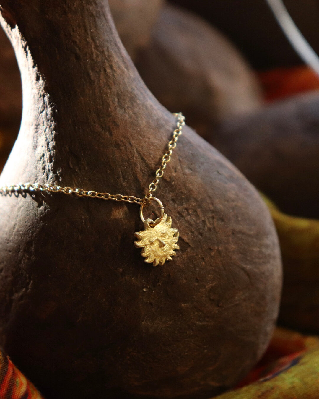 Sun - Pendant necklace