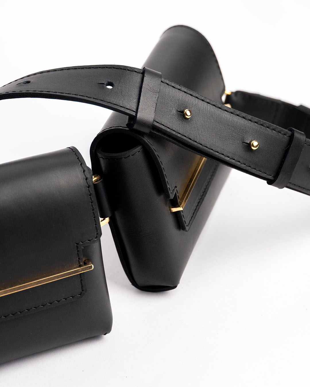 Sling bag leather black gold handmade handcrafted