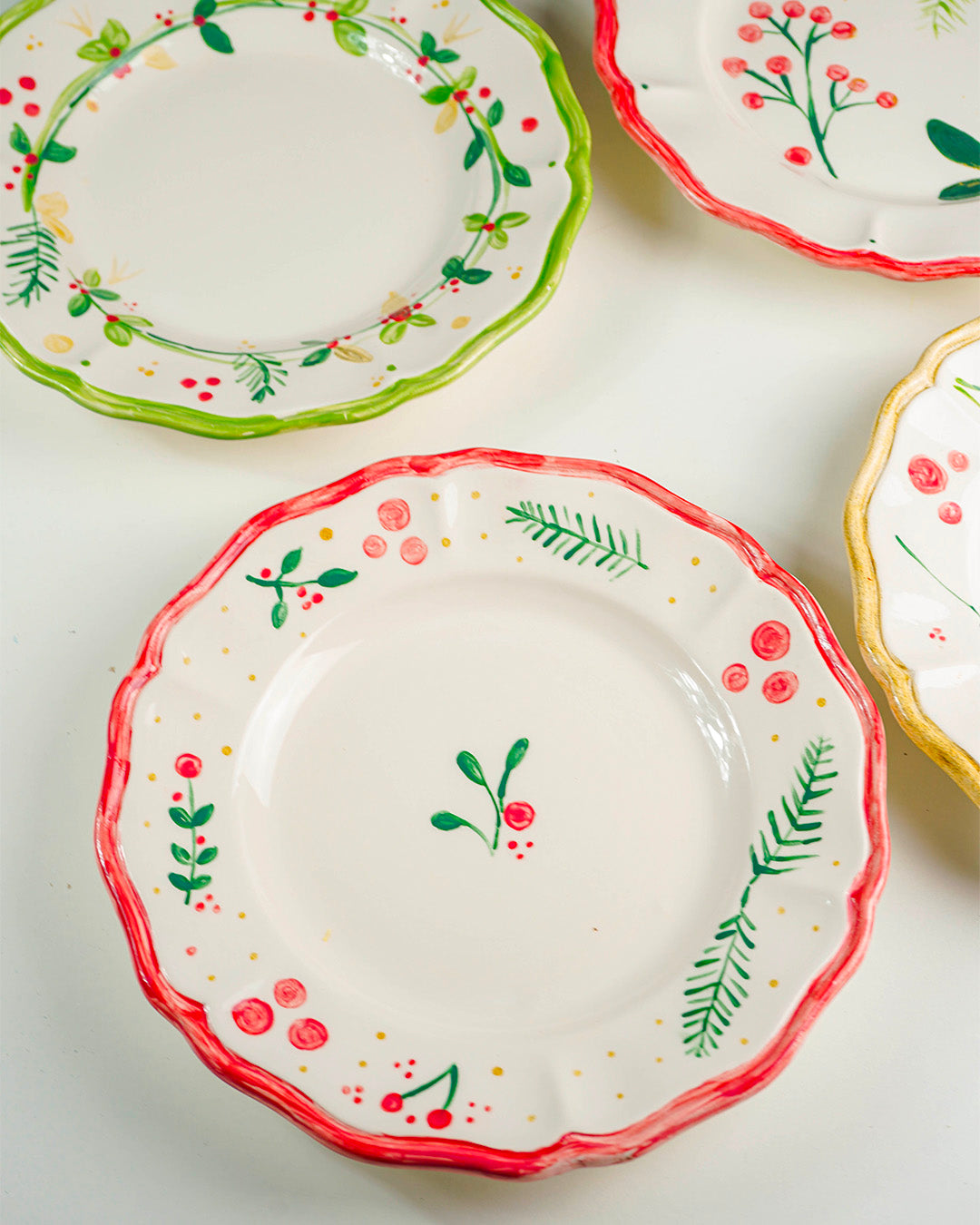 Enamel Large Plate Mix - Set of 4