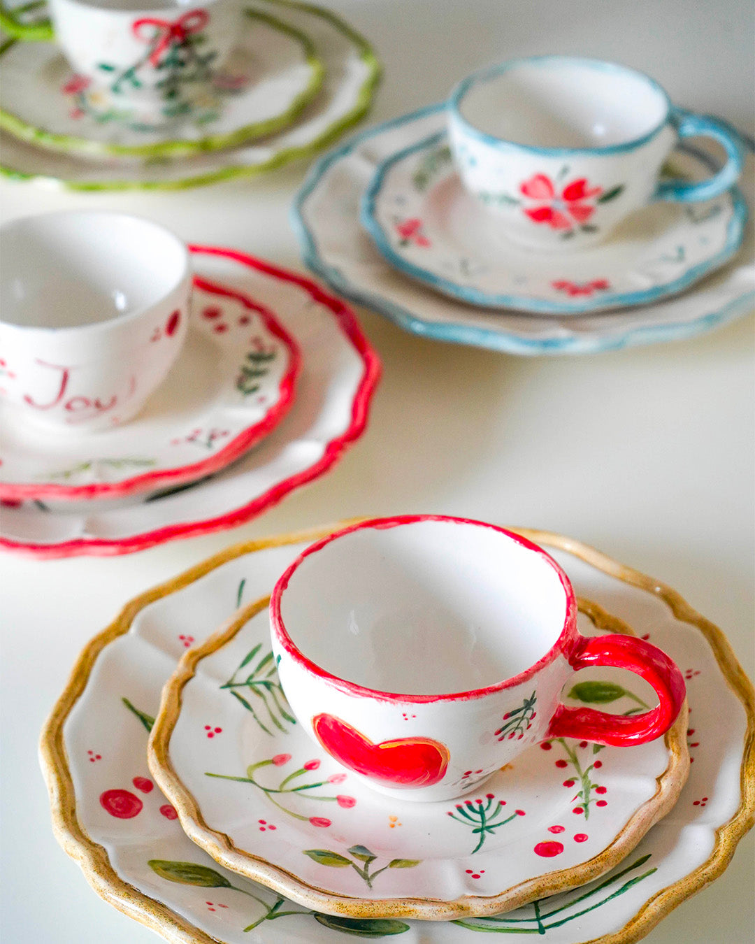 "LOVE" cappuccino cup – Christmas collection