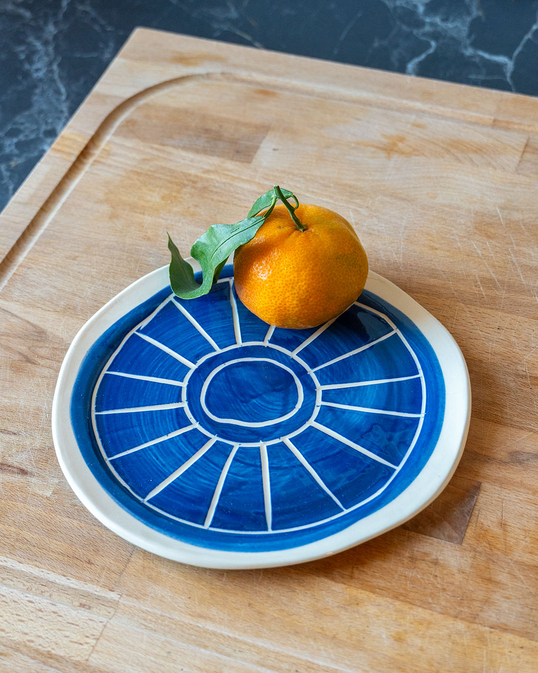 Sgraffito Organic Plate Big