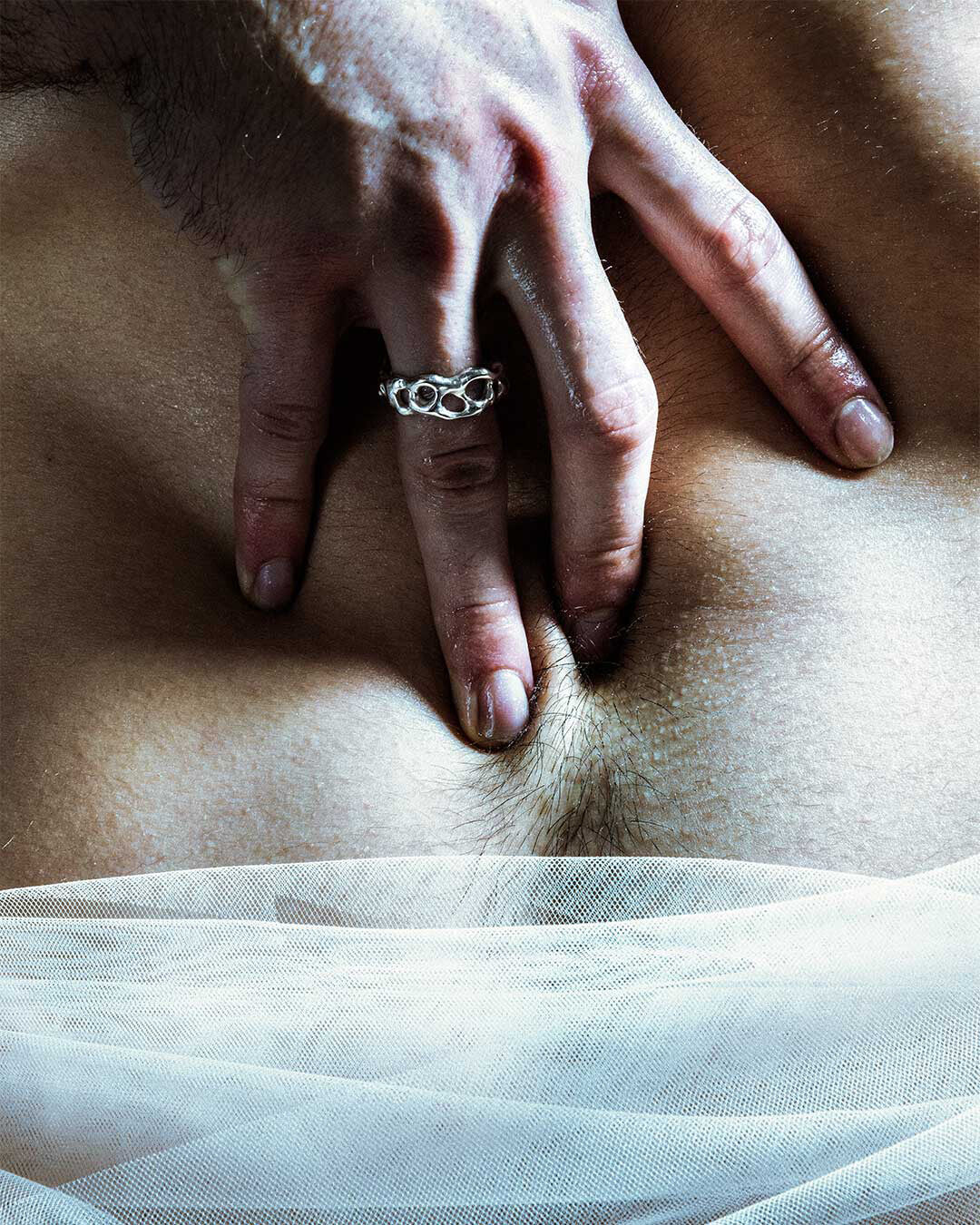 Metamorphic Ring