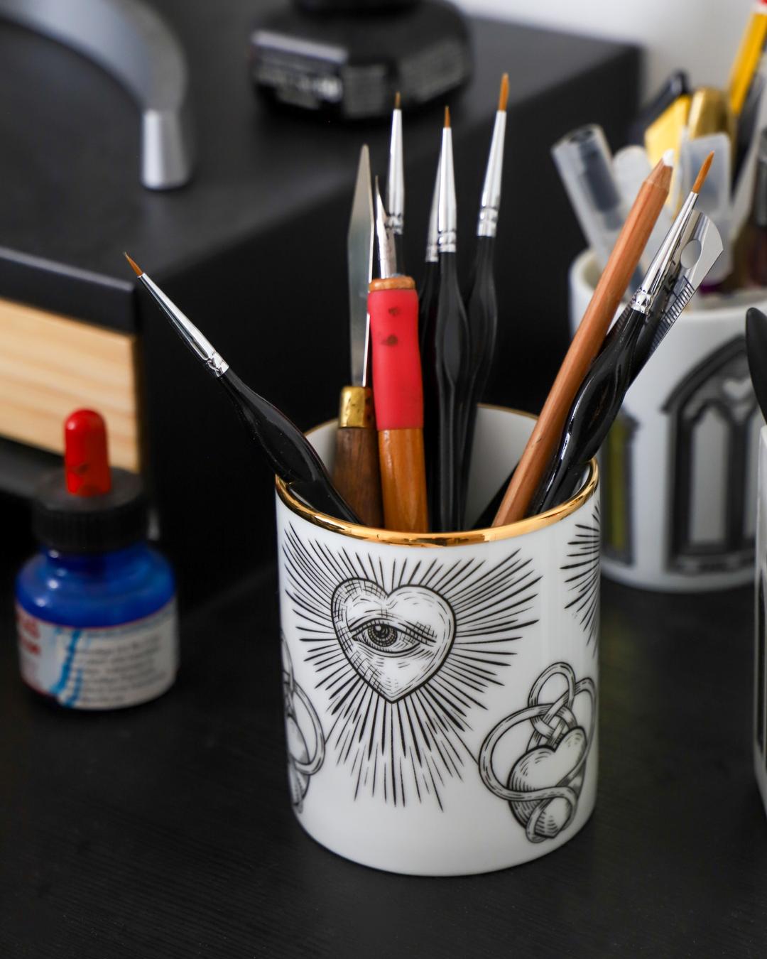 Handmade Ceramic Illustrated Pencil Holder - Mezzogiornoh