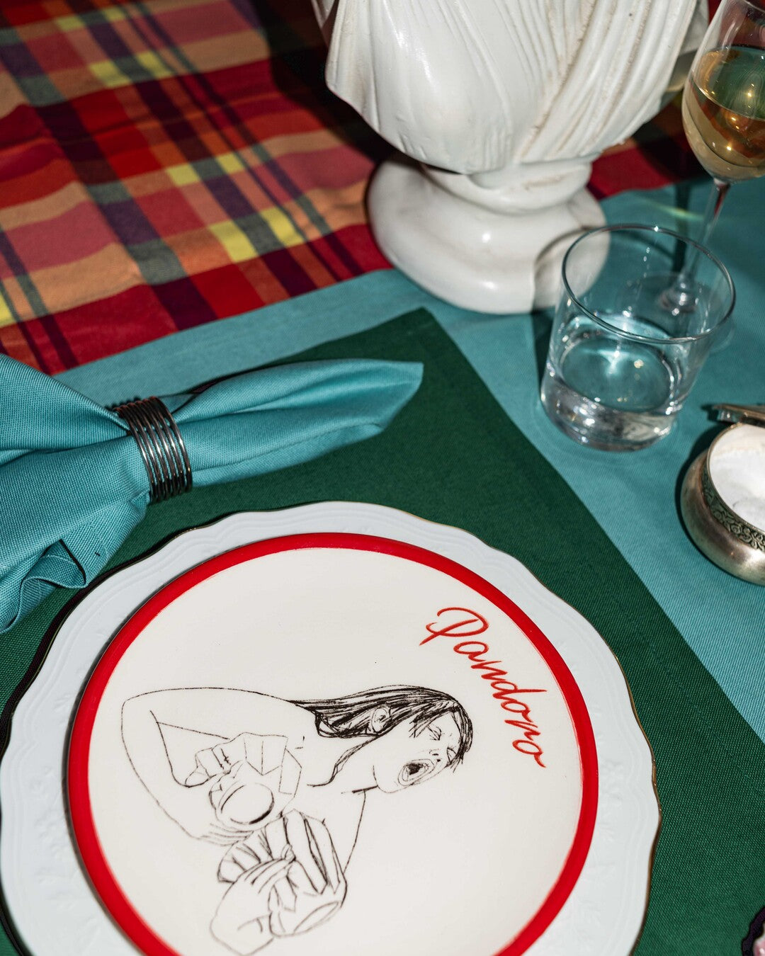 Pandoro plate