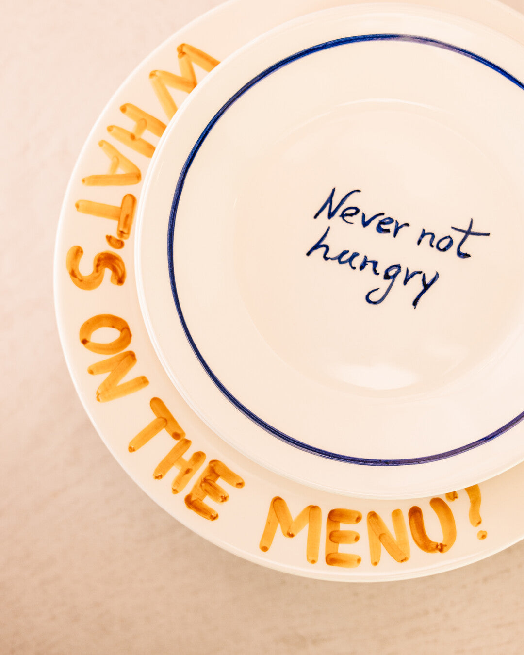 Dinner plate 'What's on the menu?'