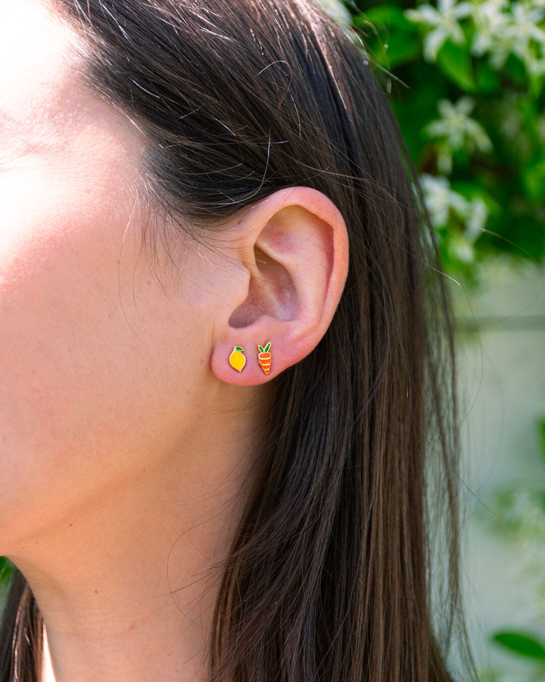 Mini boucle d'oreille à tige citron