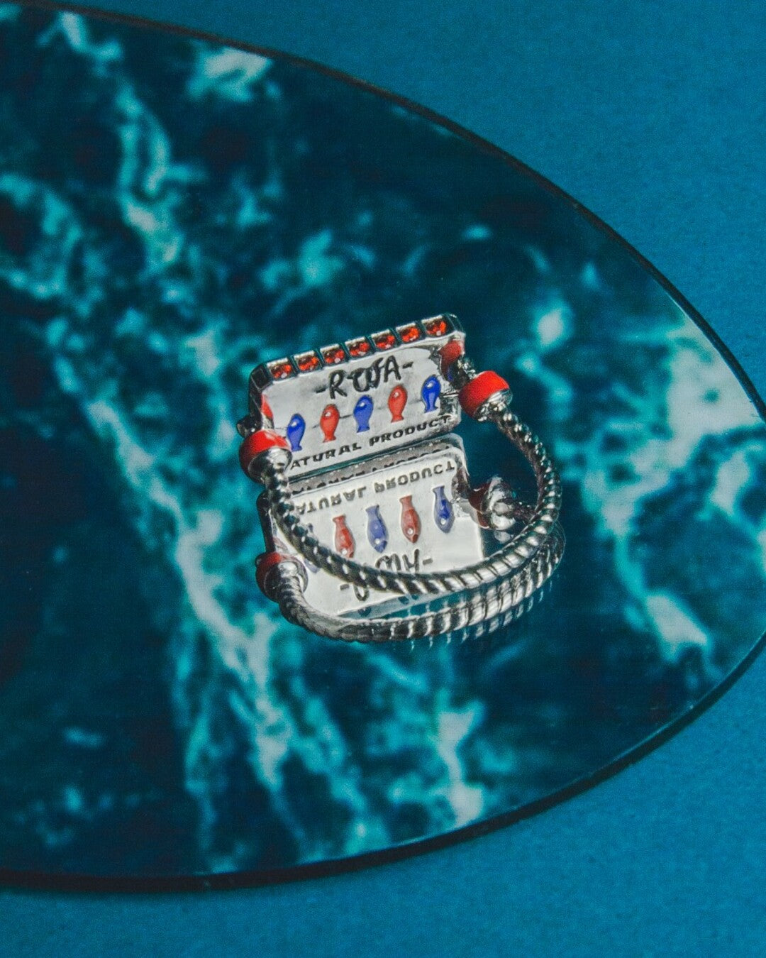 Sardine Box ring