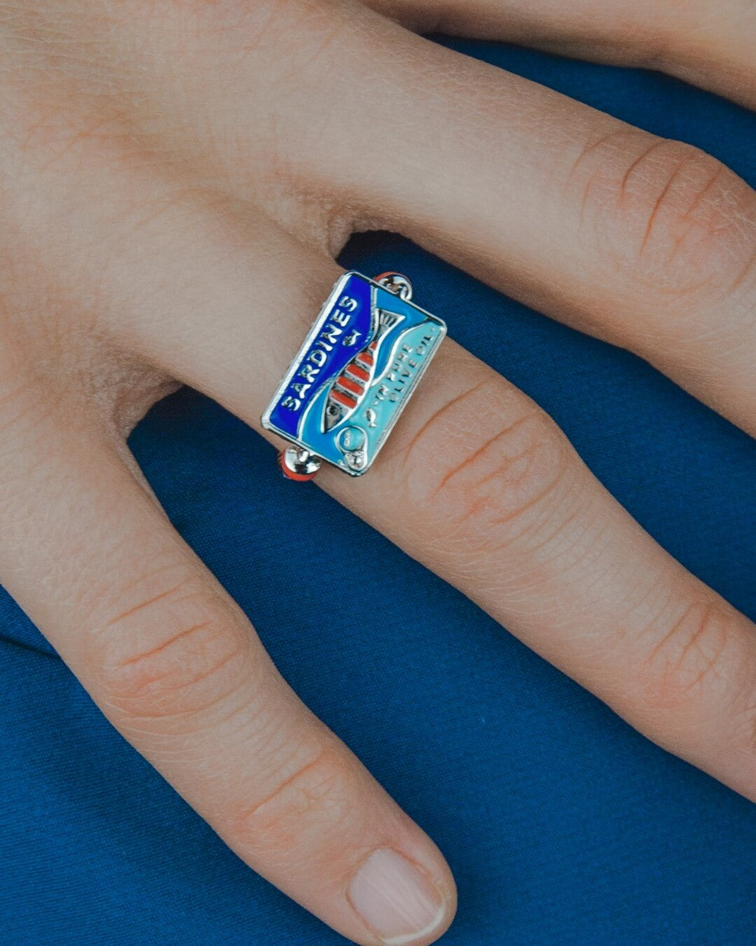 Sardine Box ring