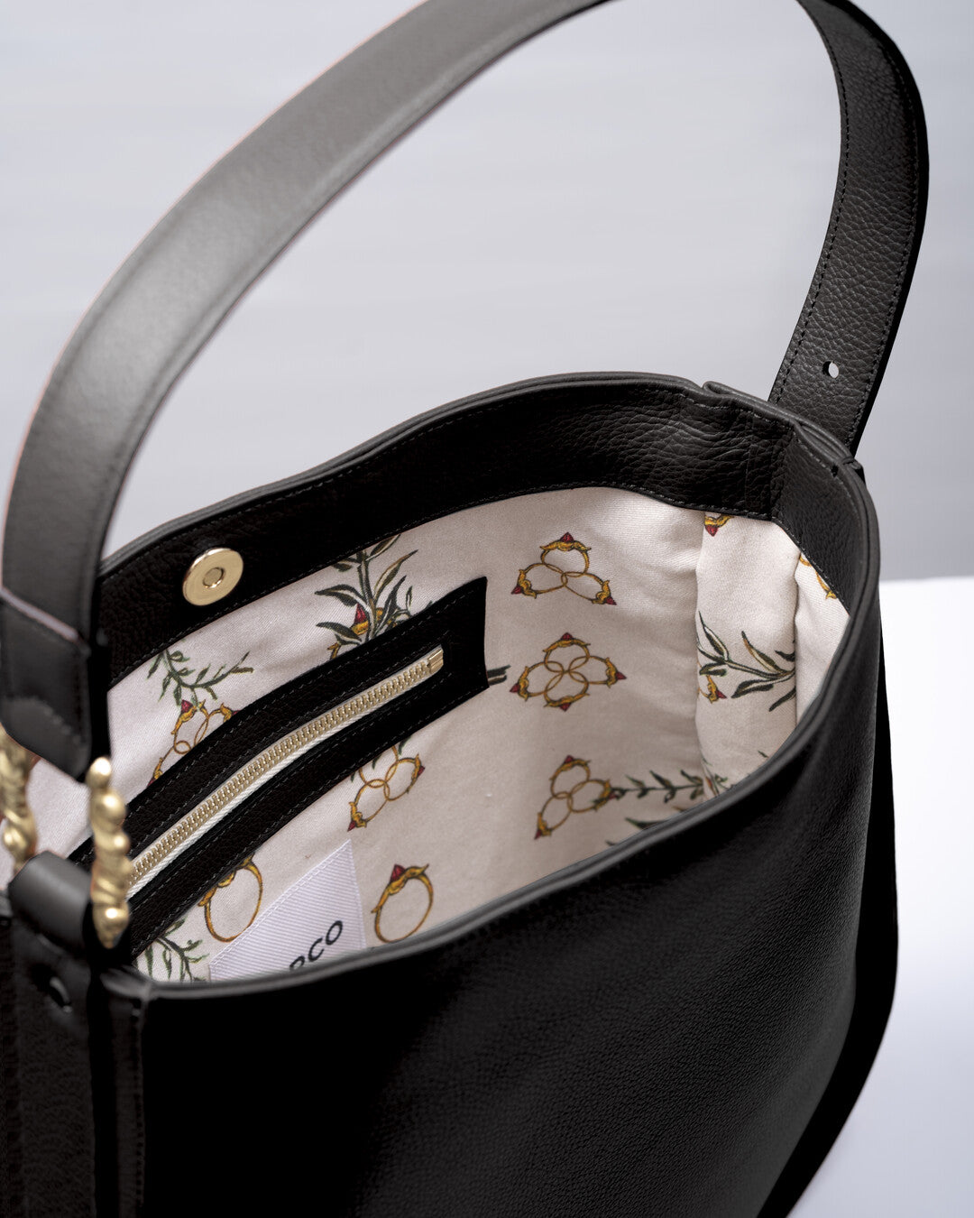 RUTH Tote Bag