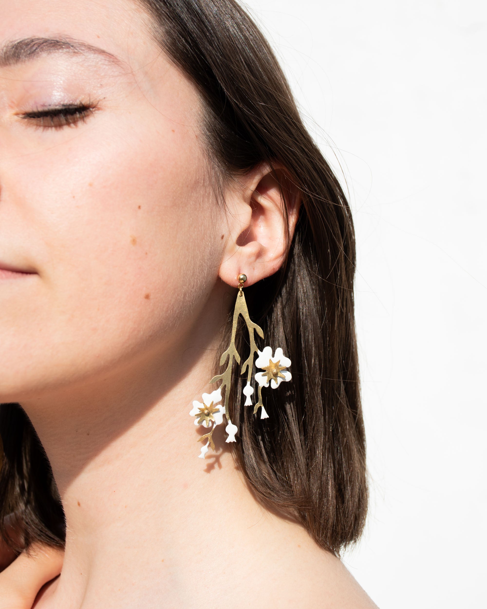 Handmade earrings - white Night Jasmine flowers- Sabrina Formica