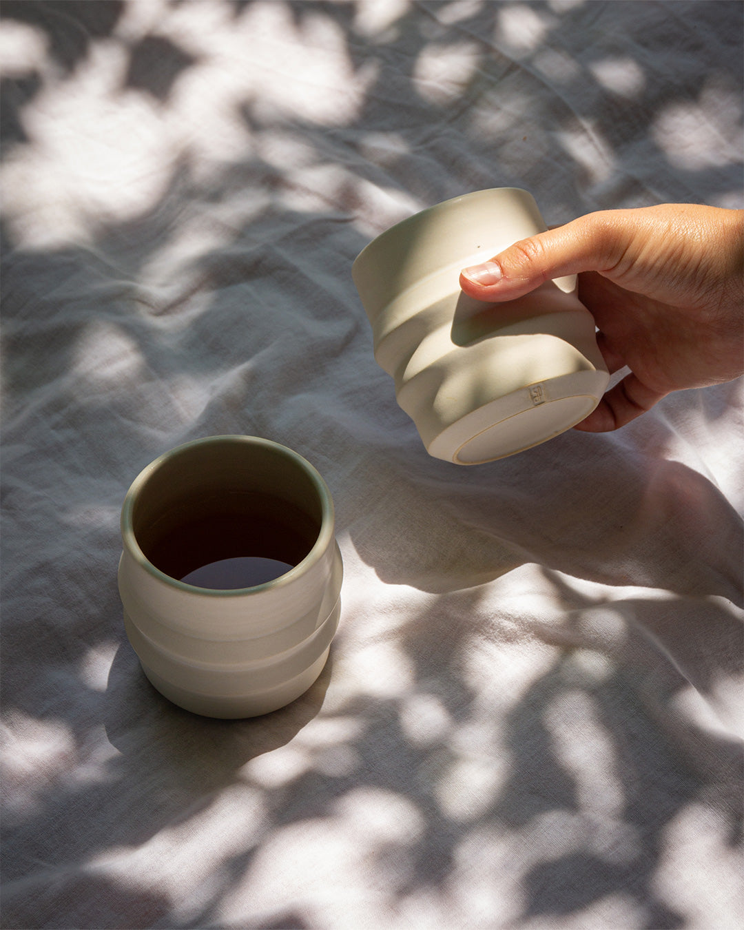 Cloud Mist Grip tea cups